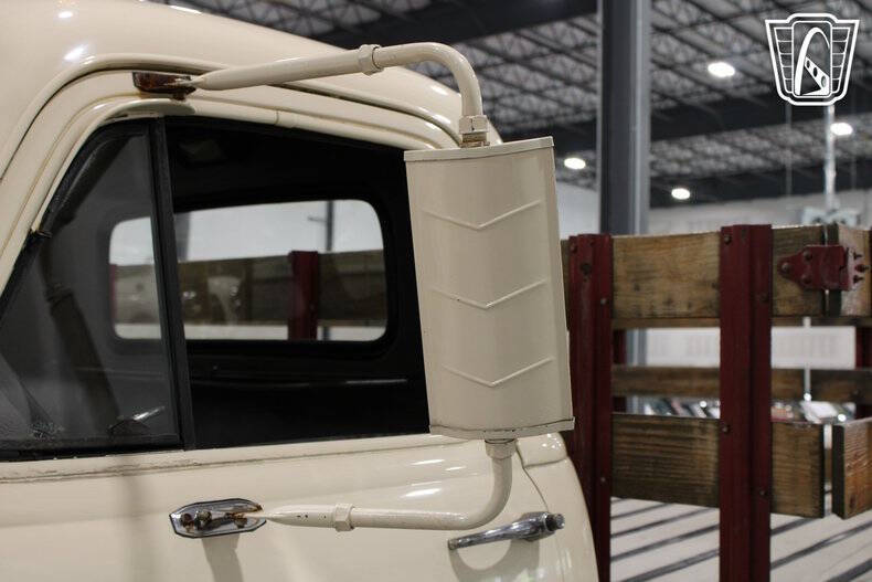 1953 Chevrolet 4400