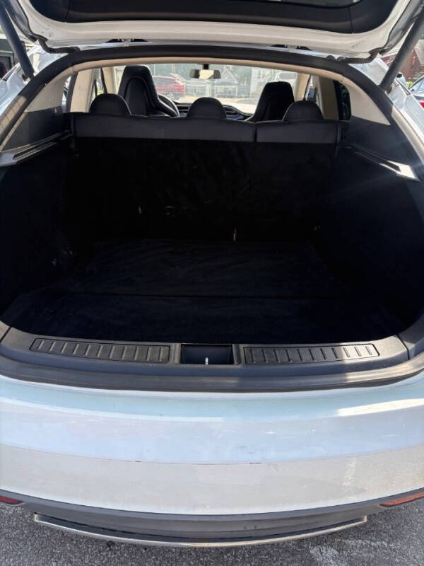2014 Tesla Model S 85