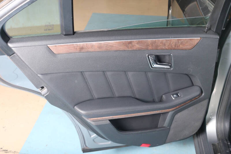 2011 Mercedes-Benz E-Class E 350 Luxury 4MATIC