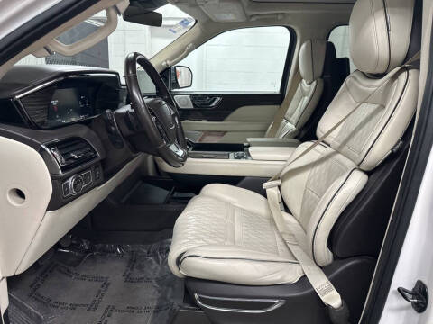 2019 Lincoln Navigator L Black Label