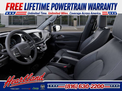 2027 Chrysler Pacifica Select
