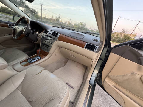 2005 Lexus ES 330