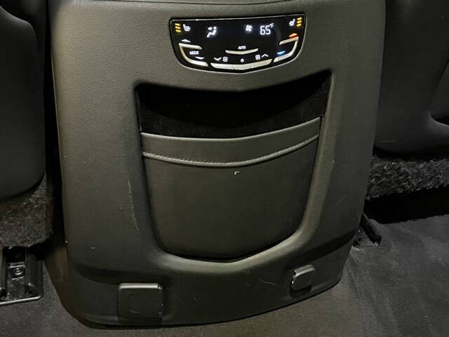 2020 Cadillac Escalade Standard