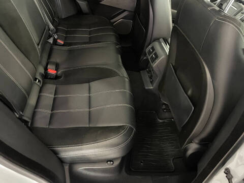 2018 Land Rover Range Rover Velar P380 R-Dynamic SE