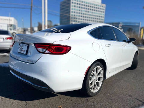 2015 Chrysler 200 C