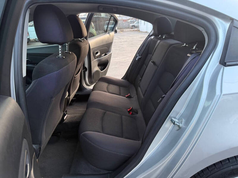 2015 Chevrolet Cruze 1LT Auto