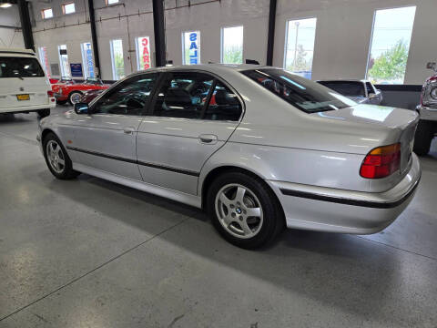 2000 BMW 5 Series 528i