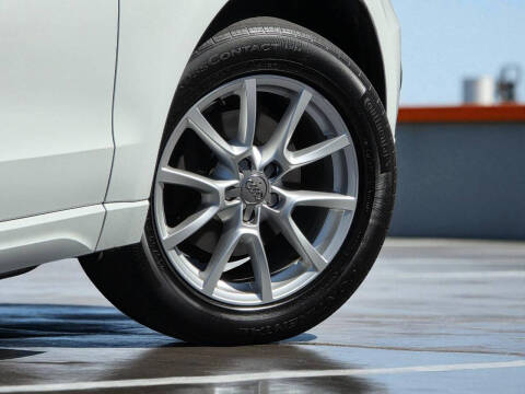 2012 Audi Q5 2.0T quattro Premium Plus