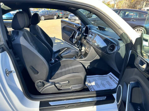 2012 Volkswagen Beetle