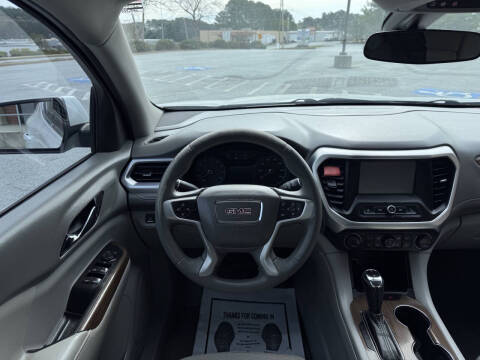 2017 GMC Acadia SLE-1
