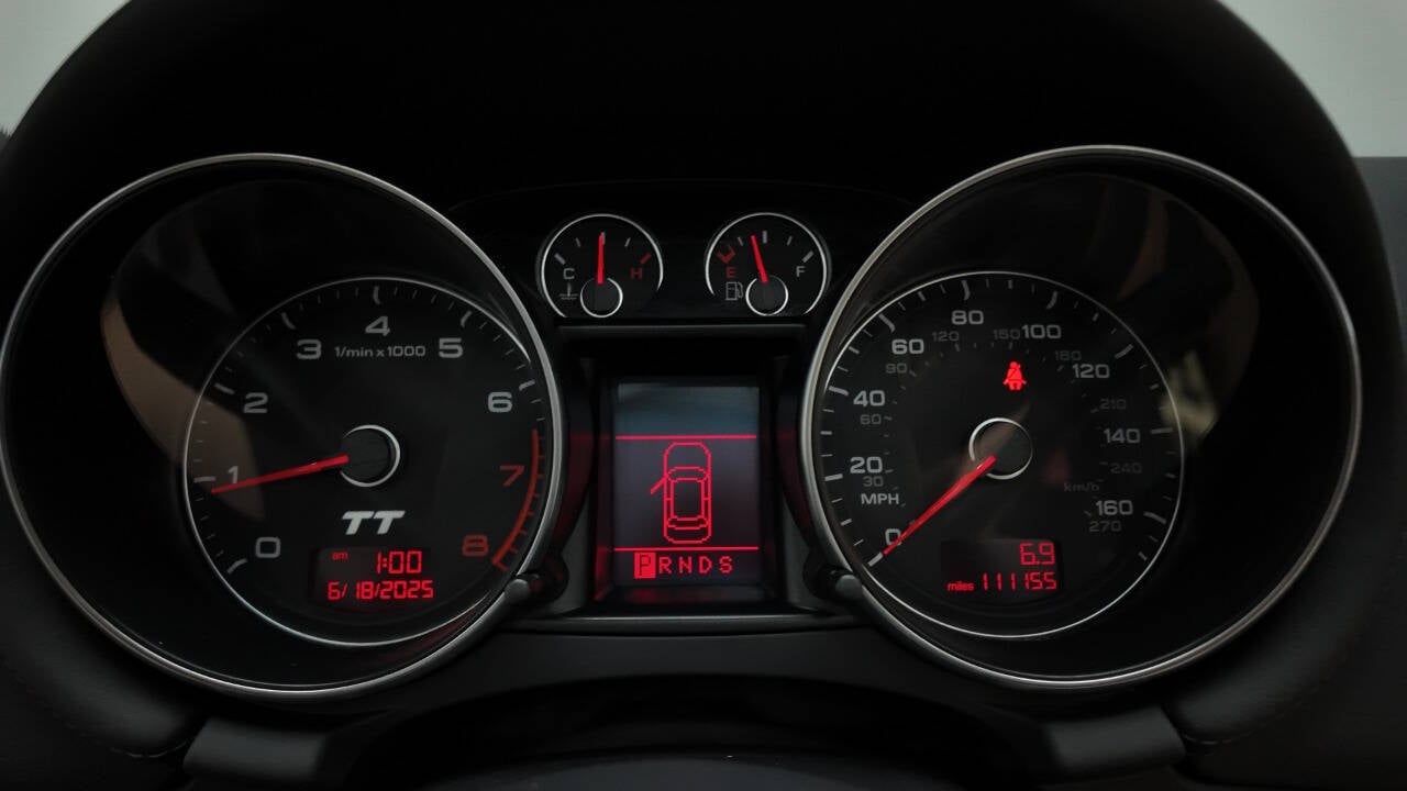 2008 Audi TT 39