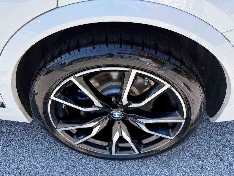 2019 BMW X7 xDrive50i