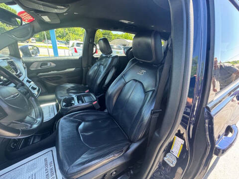 2018 Chrysler Pacifica Touring L