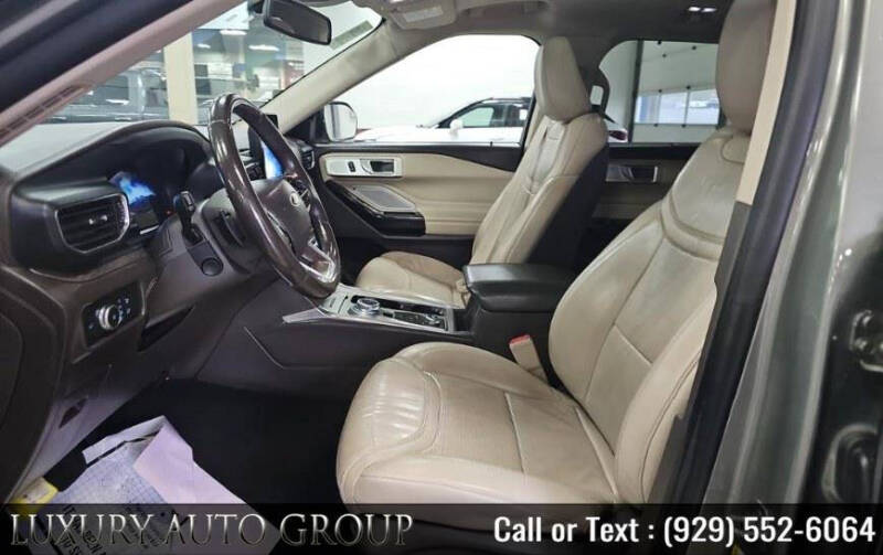 2020 Ford Explorer Platinum