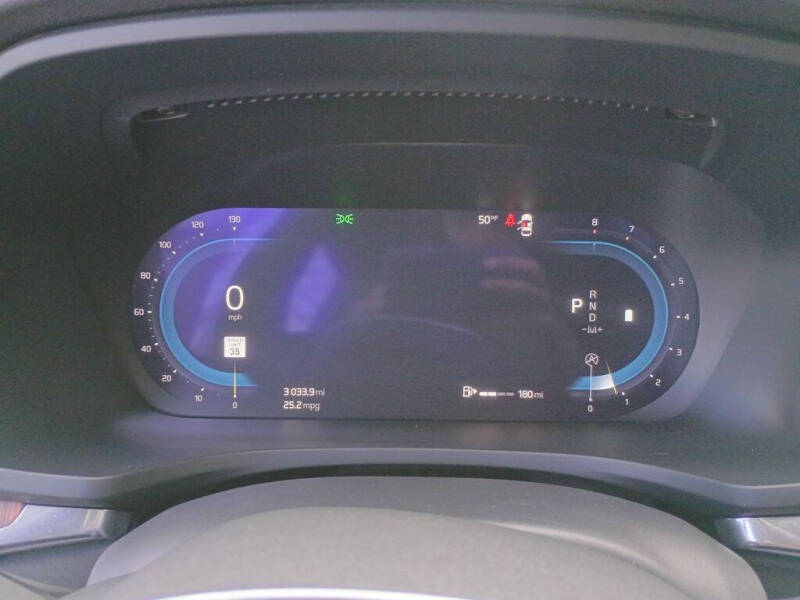 2025 Volvo V60 Cross Country B5 Plus