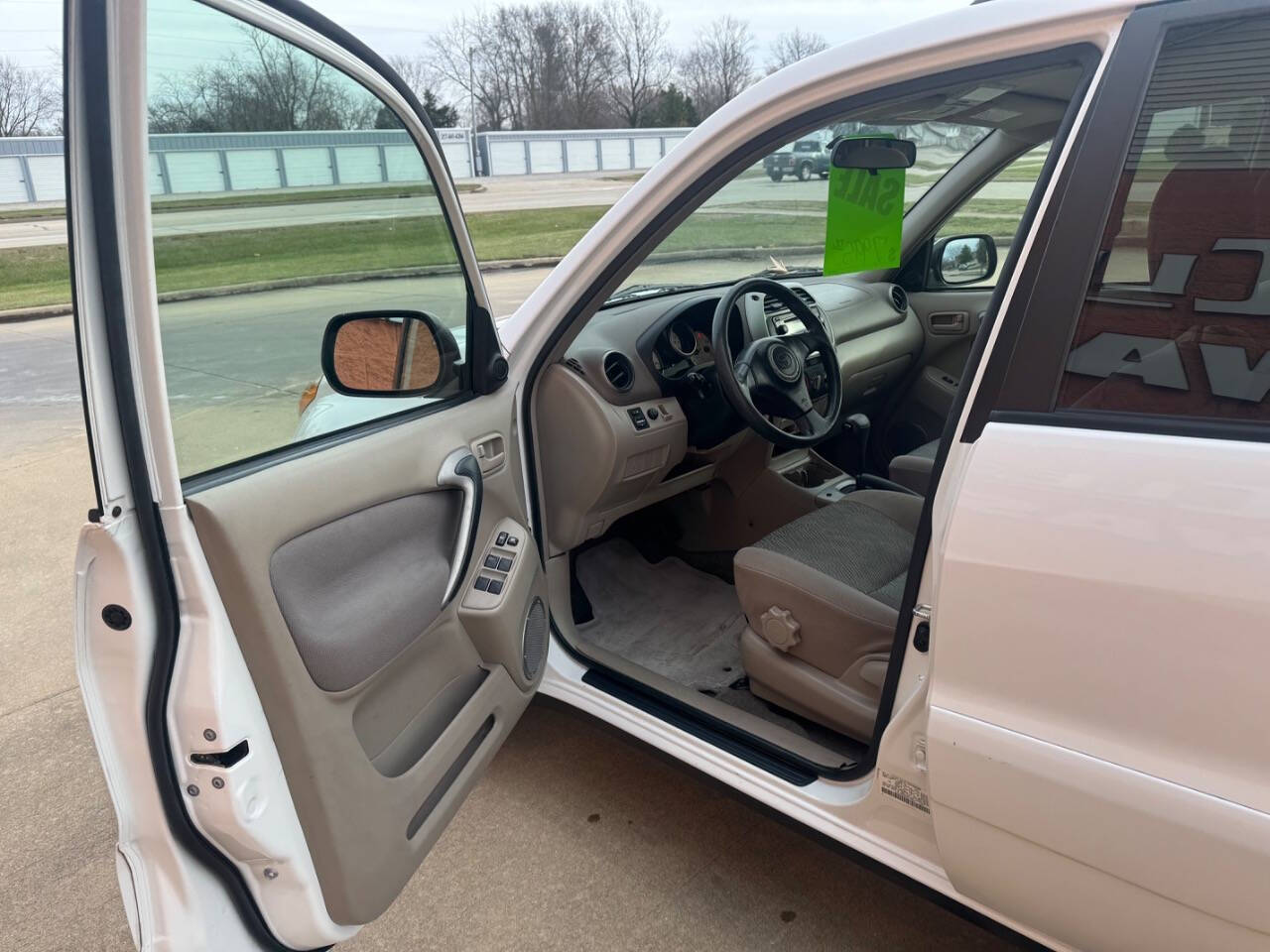 2003 Toyota RAV4 for sale at Illinois Auto Wholesalers in Tolono, IL