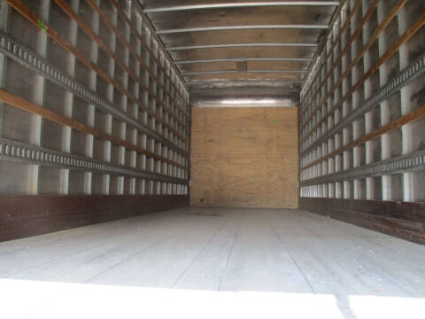 2018 Freightliner M2 106