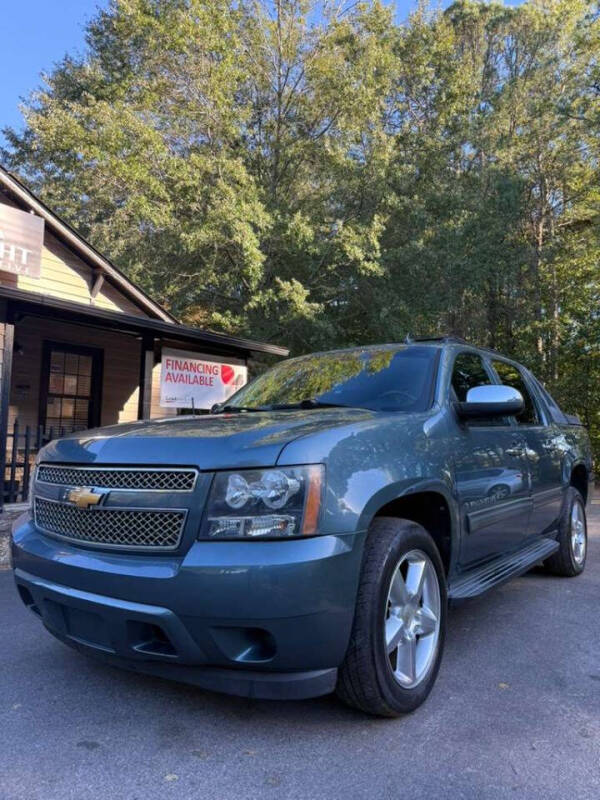 2012 Chevrolet Avalanche LS