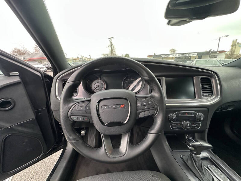 2016 Dodge Charger SXT