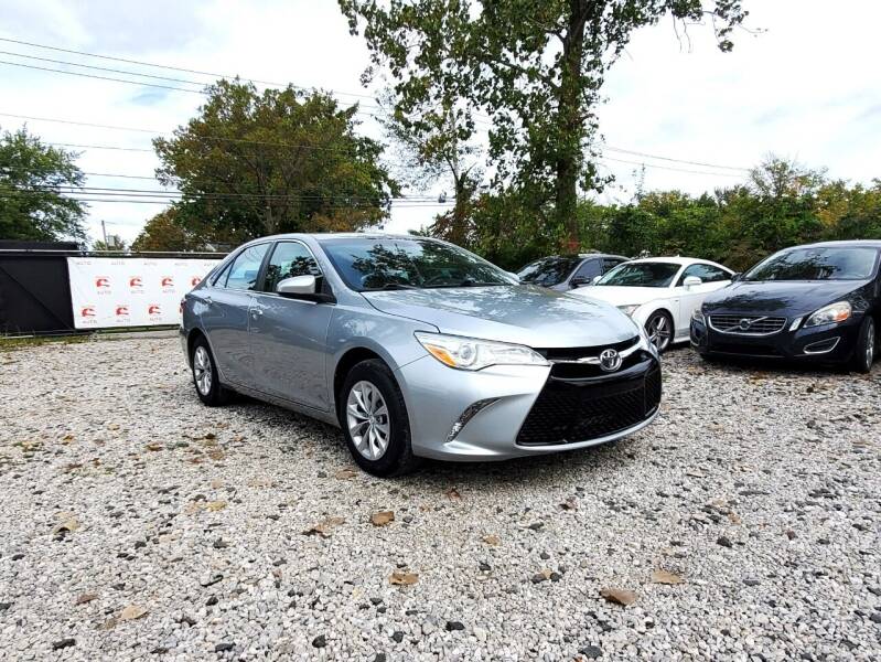 2016 Toyota Camry for sale at Premier Auto & Parts in Elyria OH
