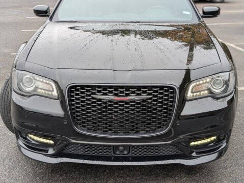 2023 Chrysler 300 S V8