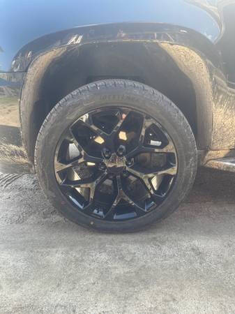 2014 Cadillac Escalade Luxury