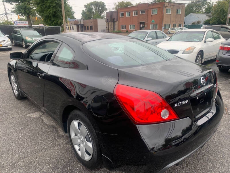 2008 Nissan Altima S photo 4