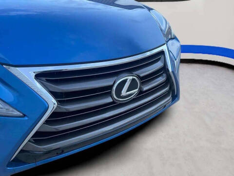 2017 Lexus NX 200t