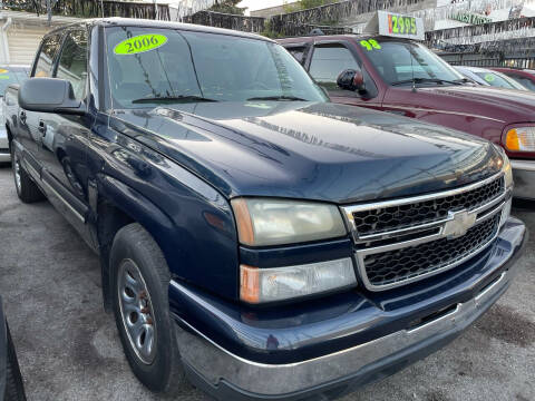 2006 Chevrolet Silverado 1500 for sale at Illinois Vehicles Auto Sales Inc in Chicago IL