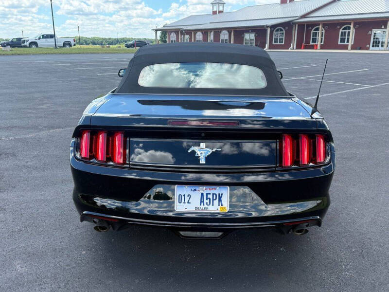 2015 Ford Mustang V6