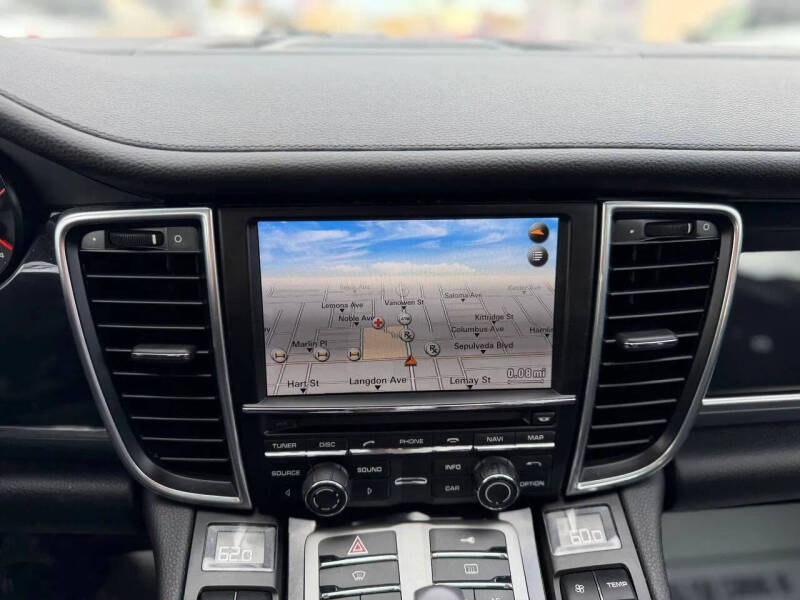 2011 Porsche Panamera