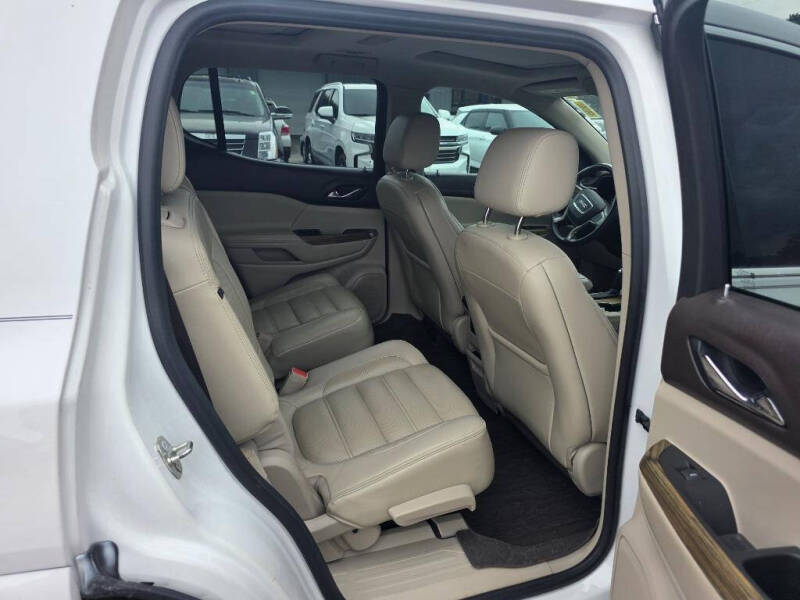 2019 GMC Acadia Denali