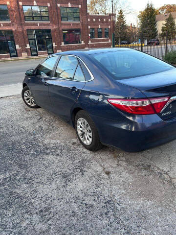 2017 Toyota Camry Hybrid LE