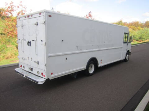 2005 Freightliner MT45 Chassis