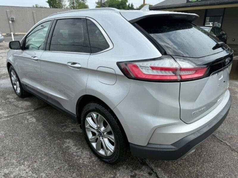2019 Ford Edge Titanium