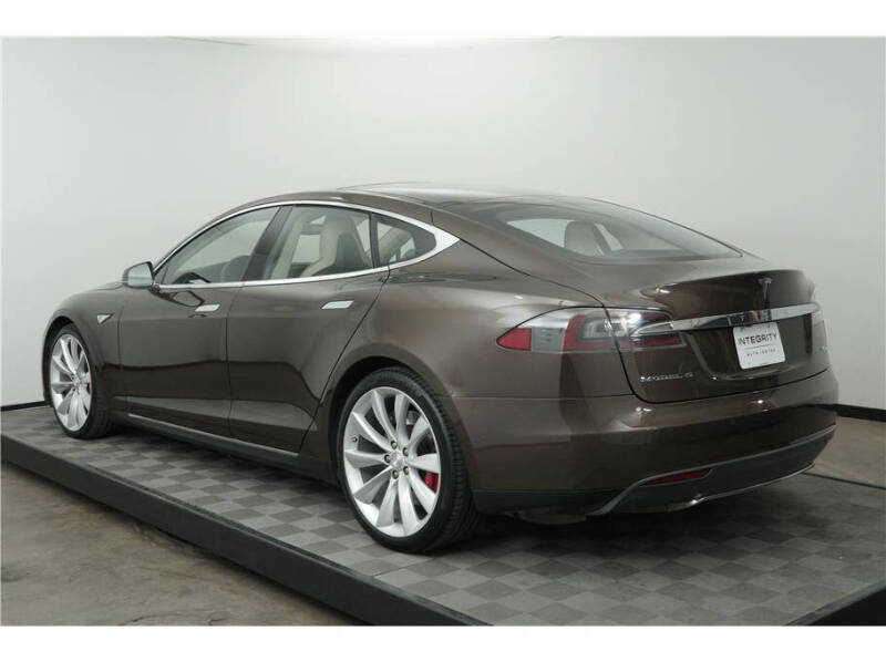 2014 Tesla Model S P85D
