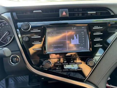 2020 Toyota Camry LE