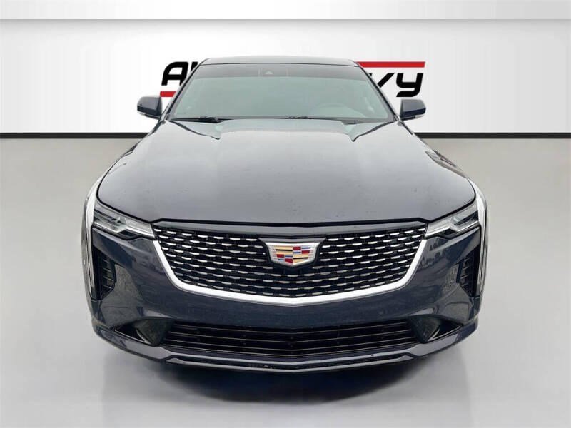 2025 Cadillac CT4 Luxury