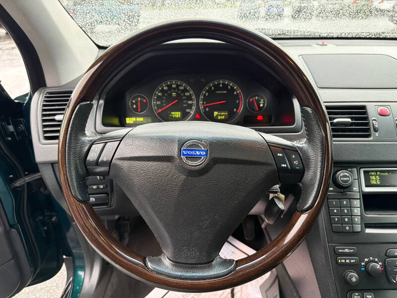 2004 Volvo XC90 2.5T