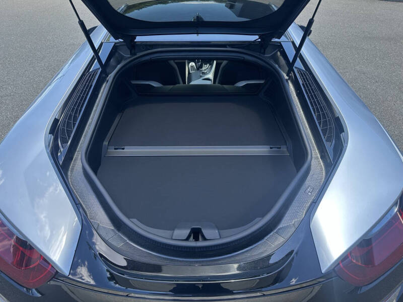 2016 BMW i8