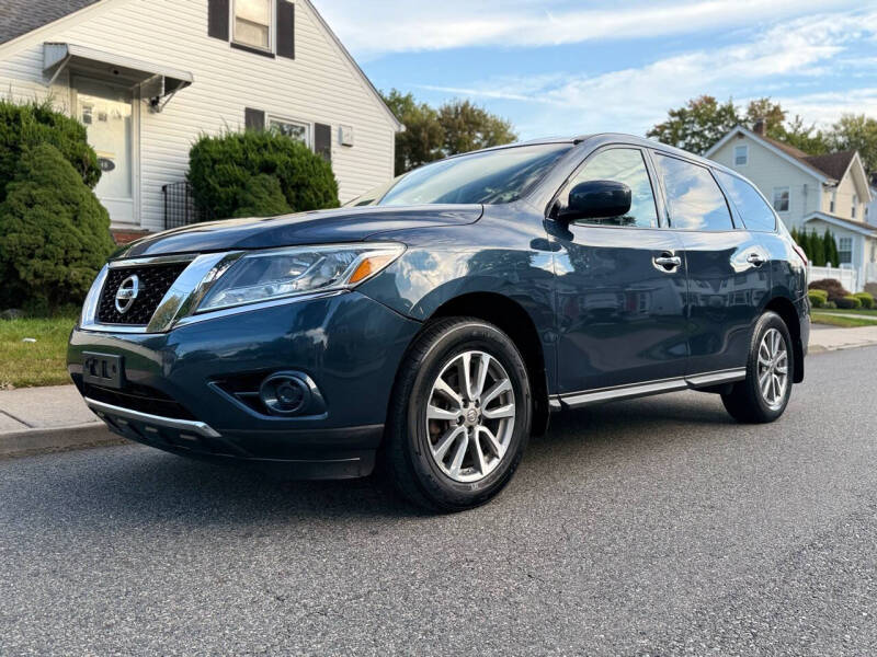 2014 Nissan Pathfinder for sale at Kars 4 Sale LLC in Little Ferry NJ