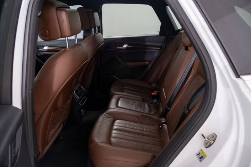 2018 Audi Q5 2.0T quattro Premium Plus