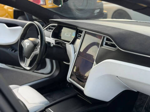 2017 Tesla Model S