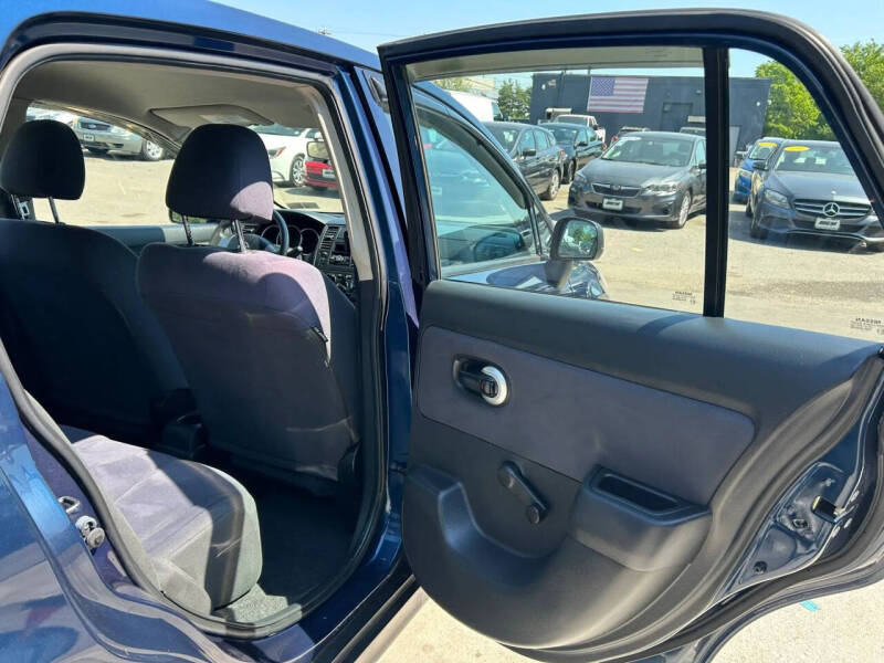 2009 Nissan Versa 1.6