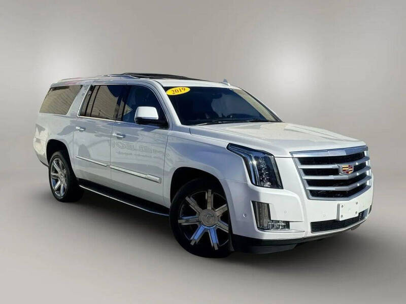 2019 Cadillac Escalade ESV Luxury