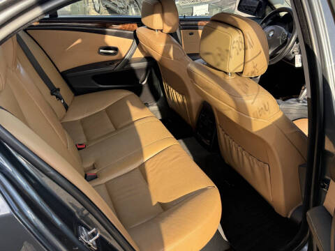 2010 BMW 5 Series 528i xDrive