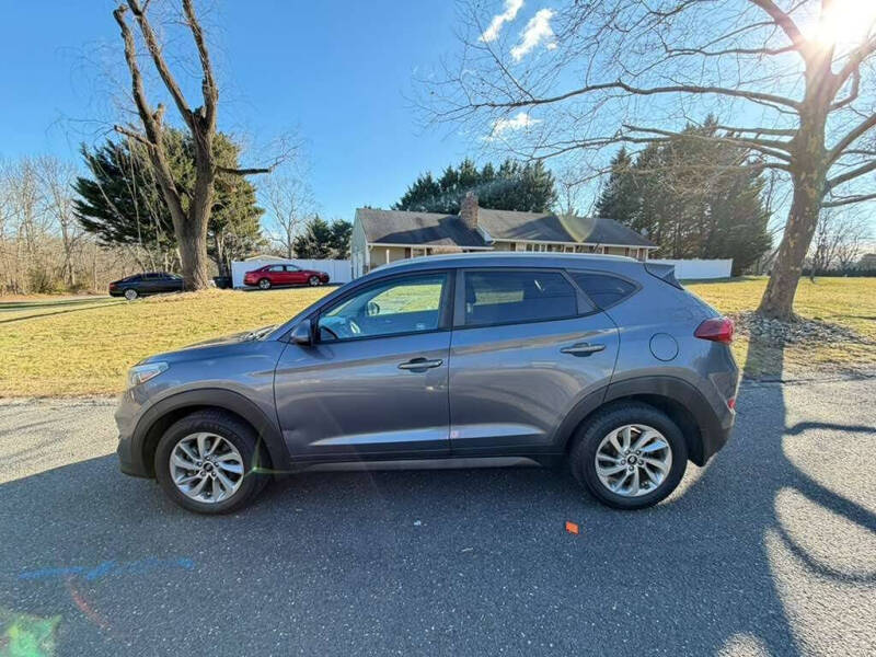 2016 Hyundai Tucson SE