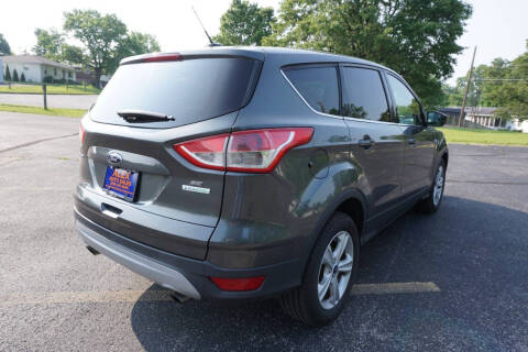 2015 Ford Escape SE