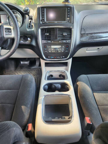 2012 Dodge Grand Caravan Crew