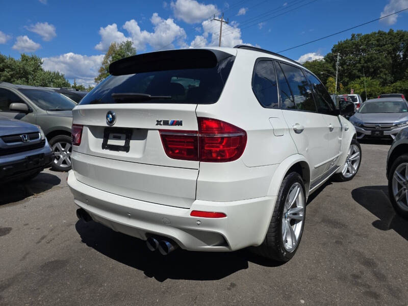2011 BMW X5 M